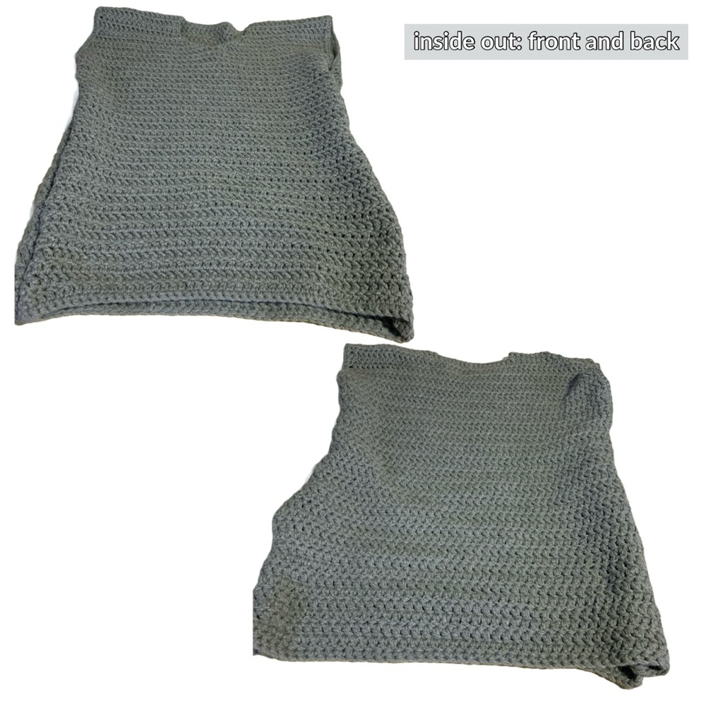 HANDMADE HEAVY KNIT GRAY KNEE LENGTH VEST/DRESS WITH LARGE BUTTONS (2X) - Picture 11 of 13